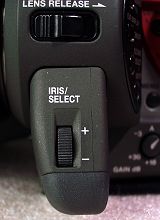 The Iris/Select wheel on the XL1S body
