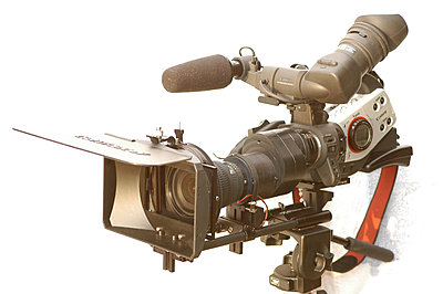 Pics: XL2, LetusXL Enhanced, Cavision Mattebox & Rods-dsc_7010-1024-camera-high-front-left-view.jpg