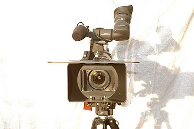 Pics: XL2, LetusXL Enhanced, Cavision Mattebox & Rods-dsc_7061-1024-camera-front-view.jpg