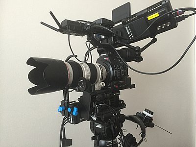 Do you support heavy lenses on the C300?-img_1154.jpg