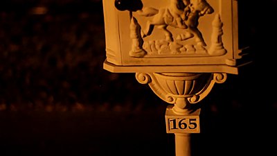 7D has noise at high ISO's, but can be easily improved with Noise Suppression-mailbox-neat.jpg