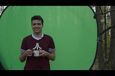 5D Mk. III vs Nikon D800 - resolution, ISO, rolling shutter and more-greenscreen_still.jpg