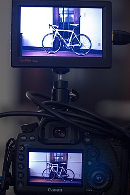 Mounting a small monitor / evf to 5D-img_4052.jpg