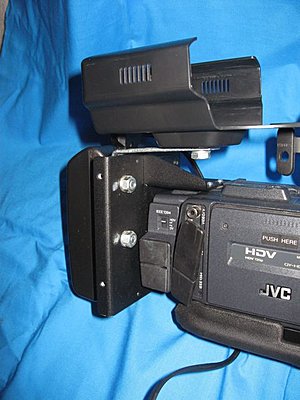 The new KA-MR100 media recorder (XDCAM EX)-camera1.jpg