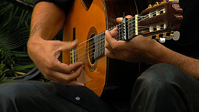 Getting better with the HD200-guitar.jpg