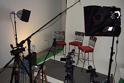 Shooting with Compact Fluorescent Lights (CFLs).-interview3.jpg