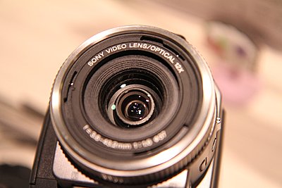 Private Classifieds listings from 2010-lens-03.jpg