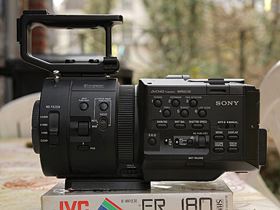 Private Classifieds listings from 2015-fs700_left.jpg