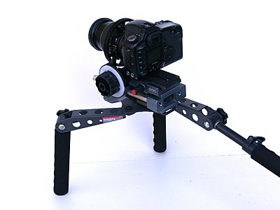 DvRigPro EXTREME. new rods camera support-multirig-bars-bracket.jpg