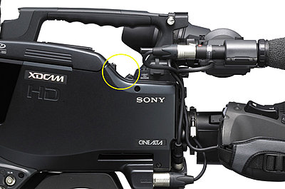 Shotgun mic holder on side of Viewfinder-f800micholderscrews.jpg