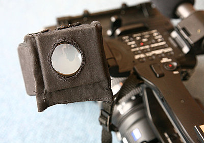 LCD hood for FX1000-loupe3.jpg