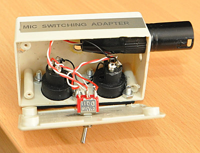 XLR Plug-IN Box for EA-50-mic01.jpg