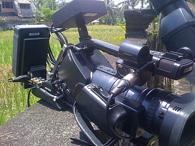 EX3 w ST-7 shoulder mount and Nano Flash-img_0440.jpg