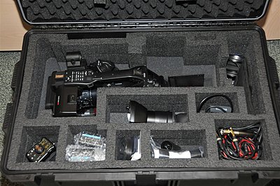 ex3 and pelican case-2009-11-10_new_stormcase_im2975_equipment_case_for_sony_pmw-ex3_001_web.jpg