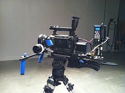 Pics of the F3 on a handheld rig-fr_29.jpg